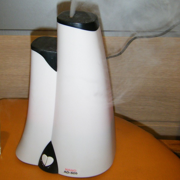 خوشبوکننده برقی با 8 رایحه AROMA